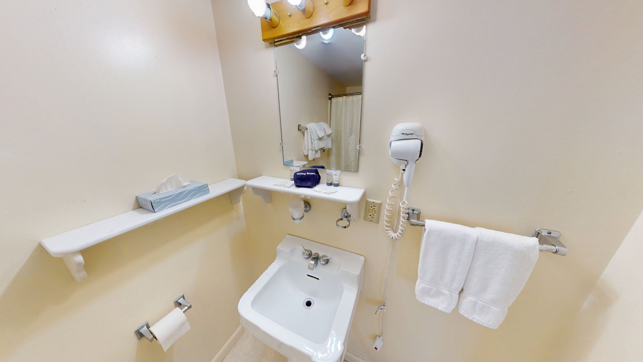 Photo of Bathroom in Hamilton