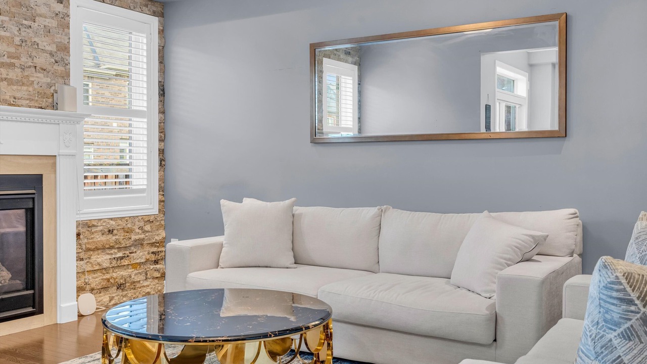 Photo of Livingroom in Brampton