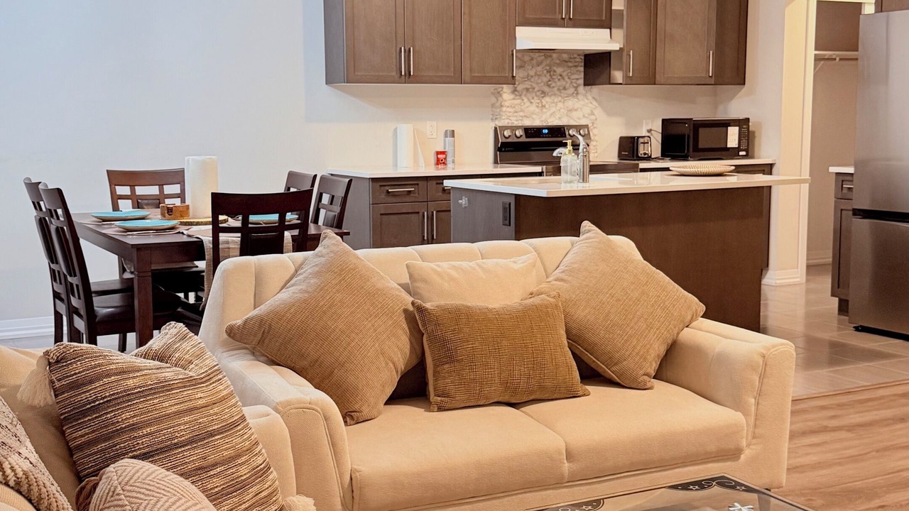 Photo of Livingroom in Fonthill