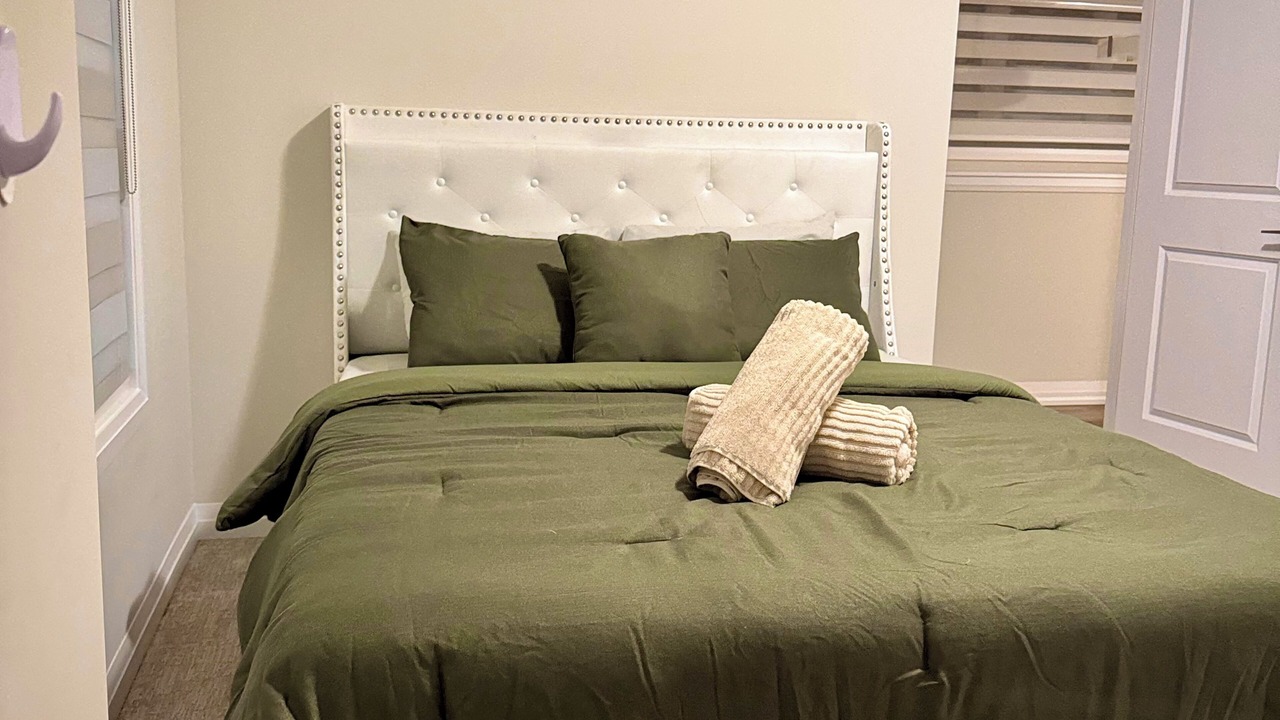 Photo of Bedroom in Fonthill