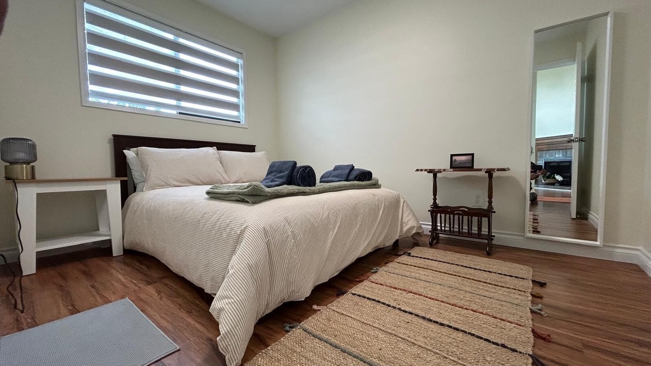 Photo of Bedroom in Delta