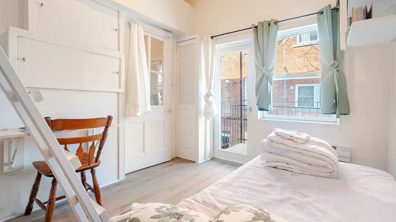 Photo of Bedroom in Parc Extension