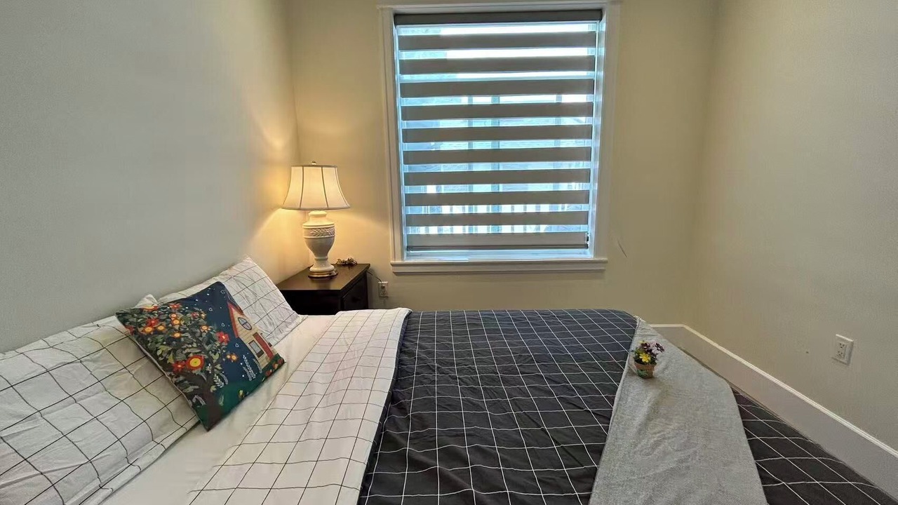 Photo of Bedroom in Sunset