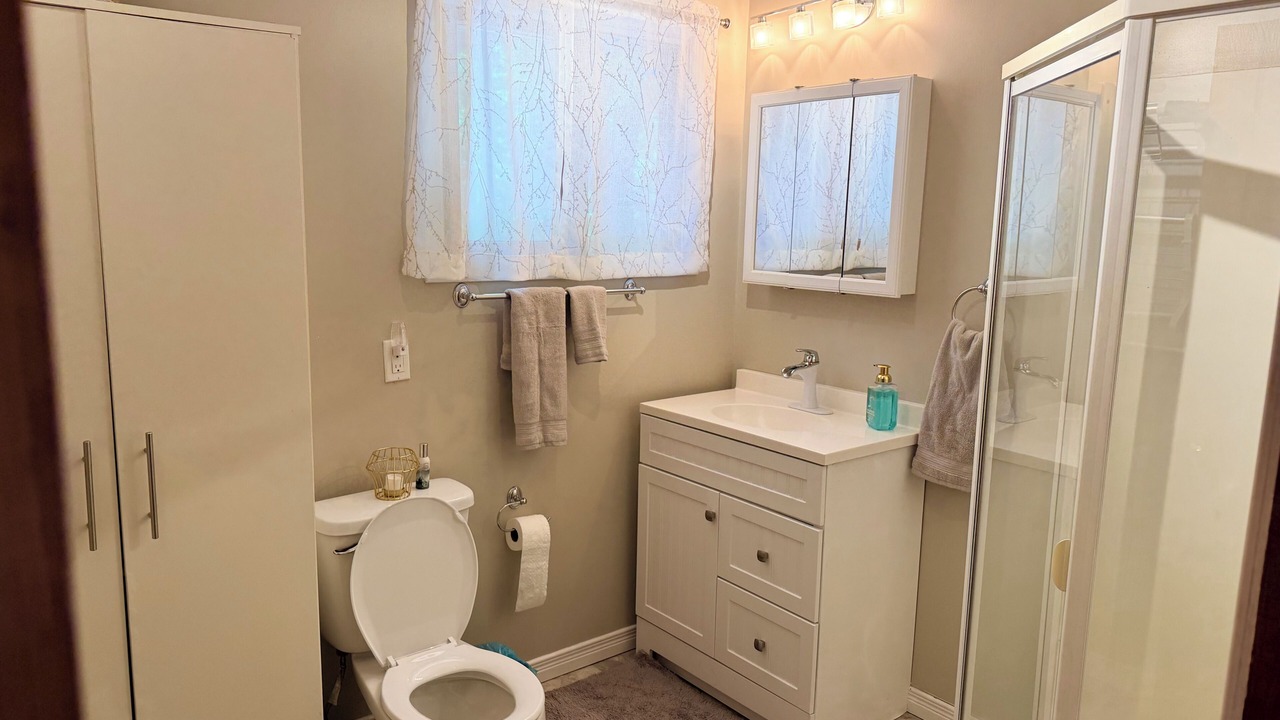 Photo of Bathroom in Frontenac