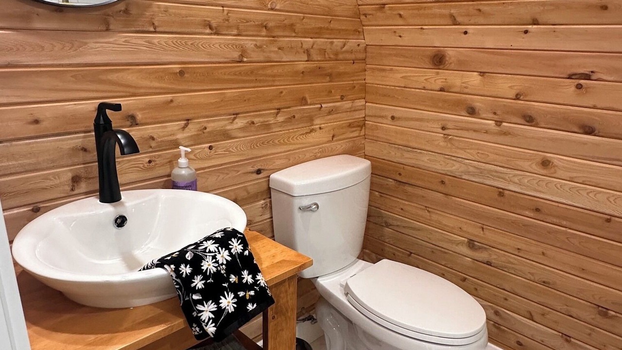 Photo of Bathroom in New Haven-Riverdale