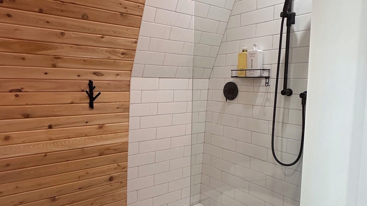 Photo of Bathroom in New Haven-Riverdale