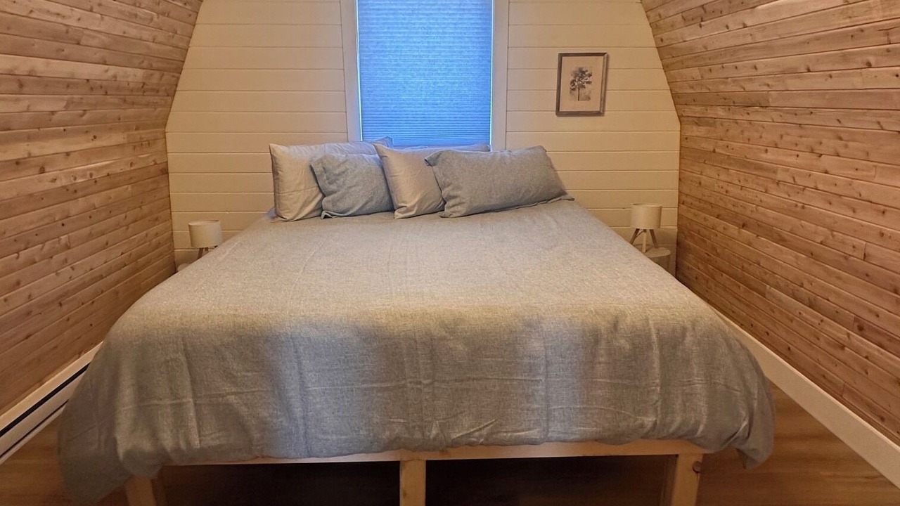 Photo of Bedroom in New Haven-Riverdale