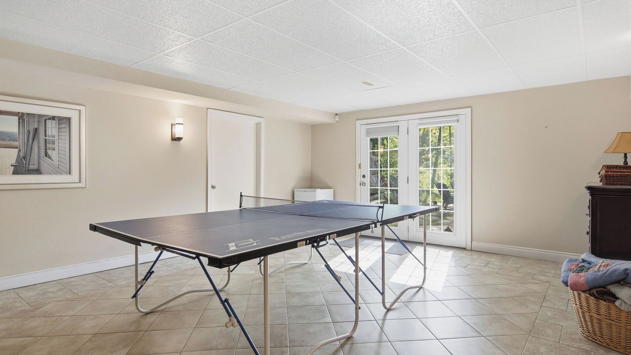 Photo of Bedroom in Grand Bend