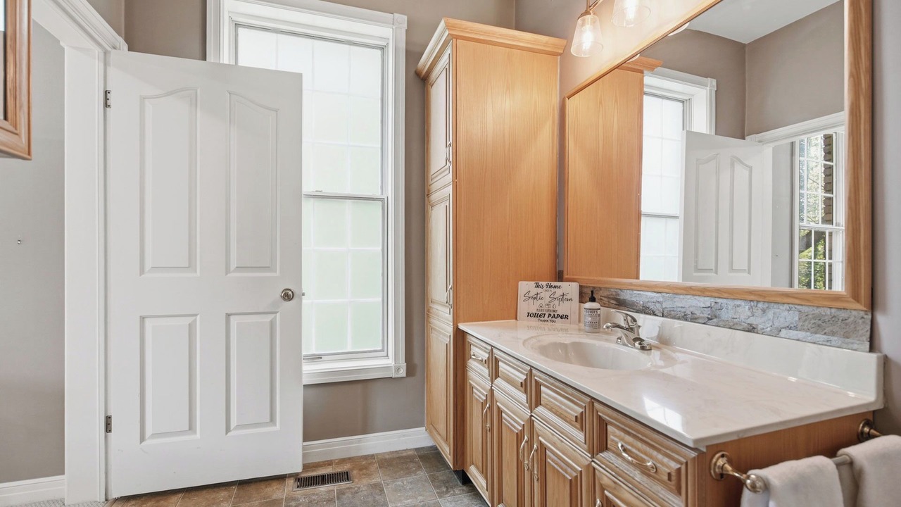 Photo of Bathroom in Grand Bend