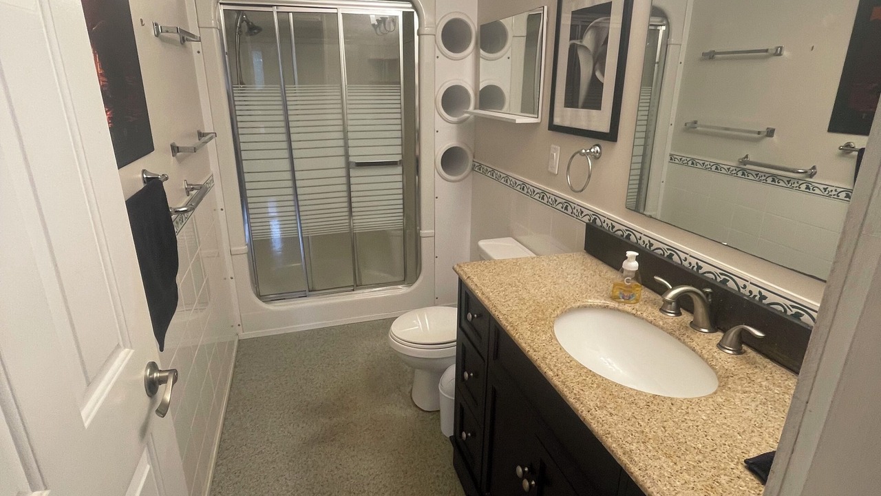 Photo of Bathroom in Indian Harbour