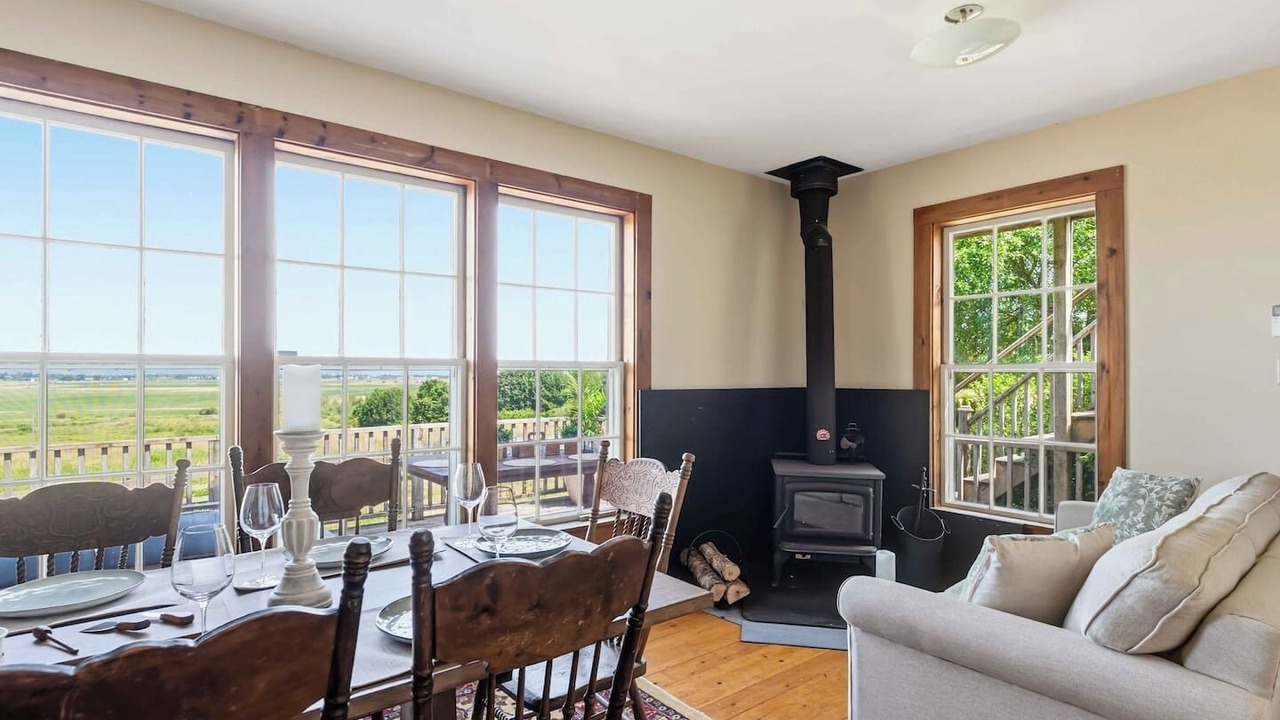 Photo of Livingroom in Grand Pre