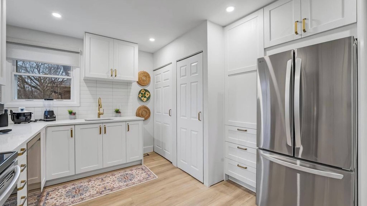 Photo of Kitchen in Ottawa Division