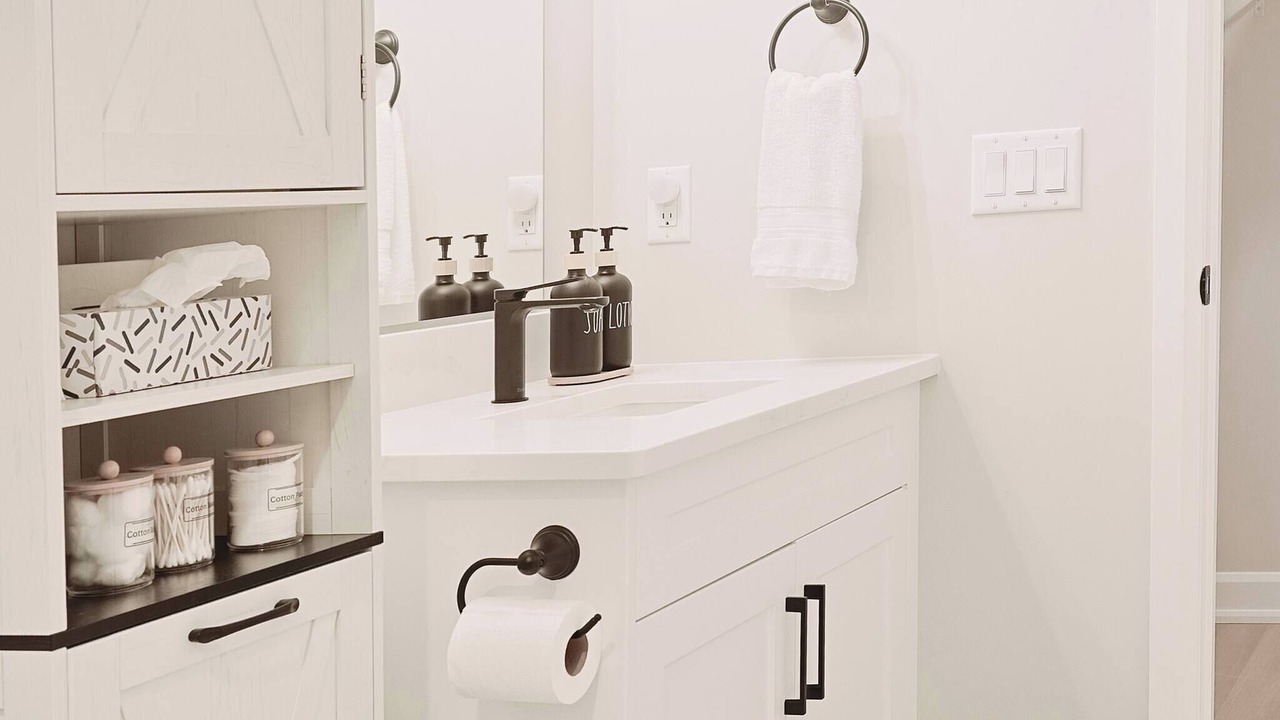 Photo of Bathroom in Mount Forest