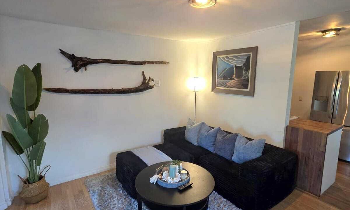 Photo of Livingroom in Clarington