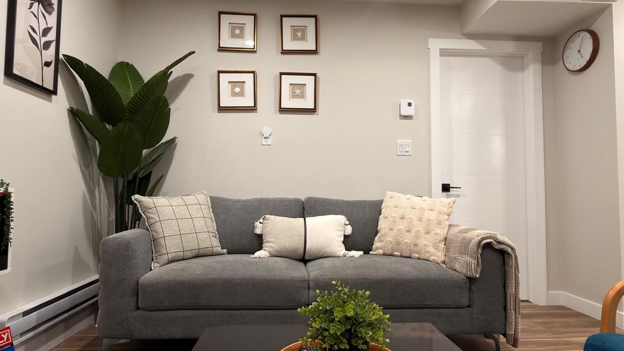 Photo of Livingroom in Regina