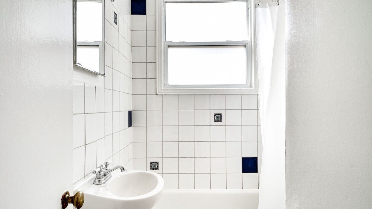 Photo of Bathroom in Sunnyside