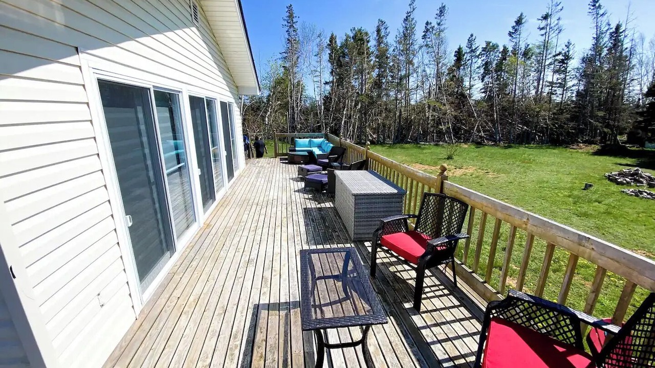 Photo of Patio Balcony in Brackley Beach