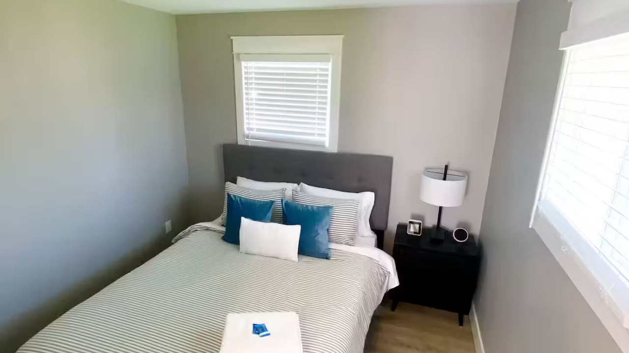 Photo of Bedroom in Brackley Beach
