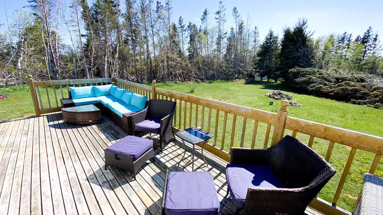 Photo of Patio Balcony in Brackley Beach