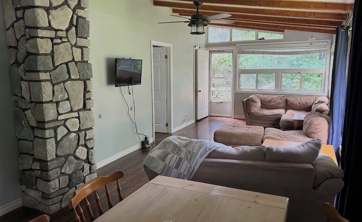Photo of Livingroom in Severn