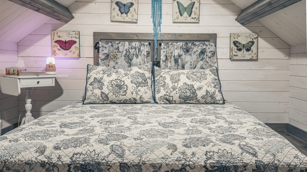 Photo of Bedroom in East Hants