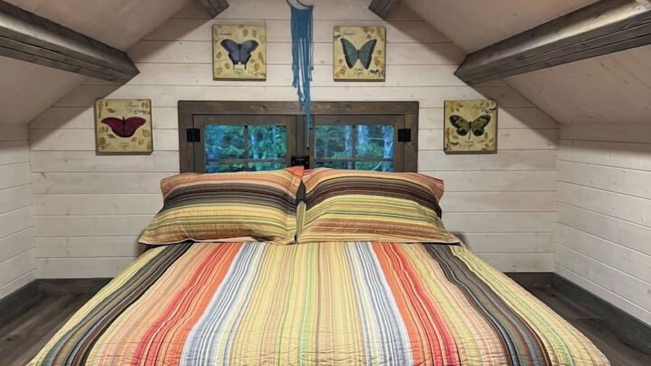 Photo of Bedroom in East Hants