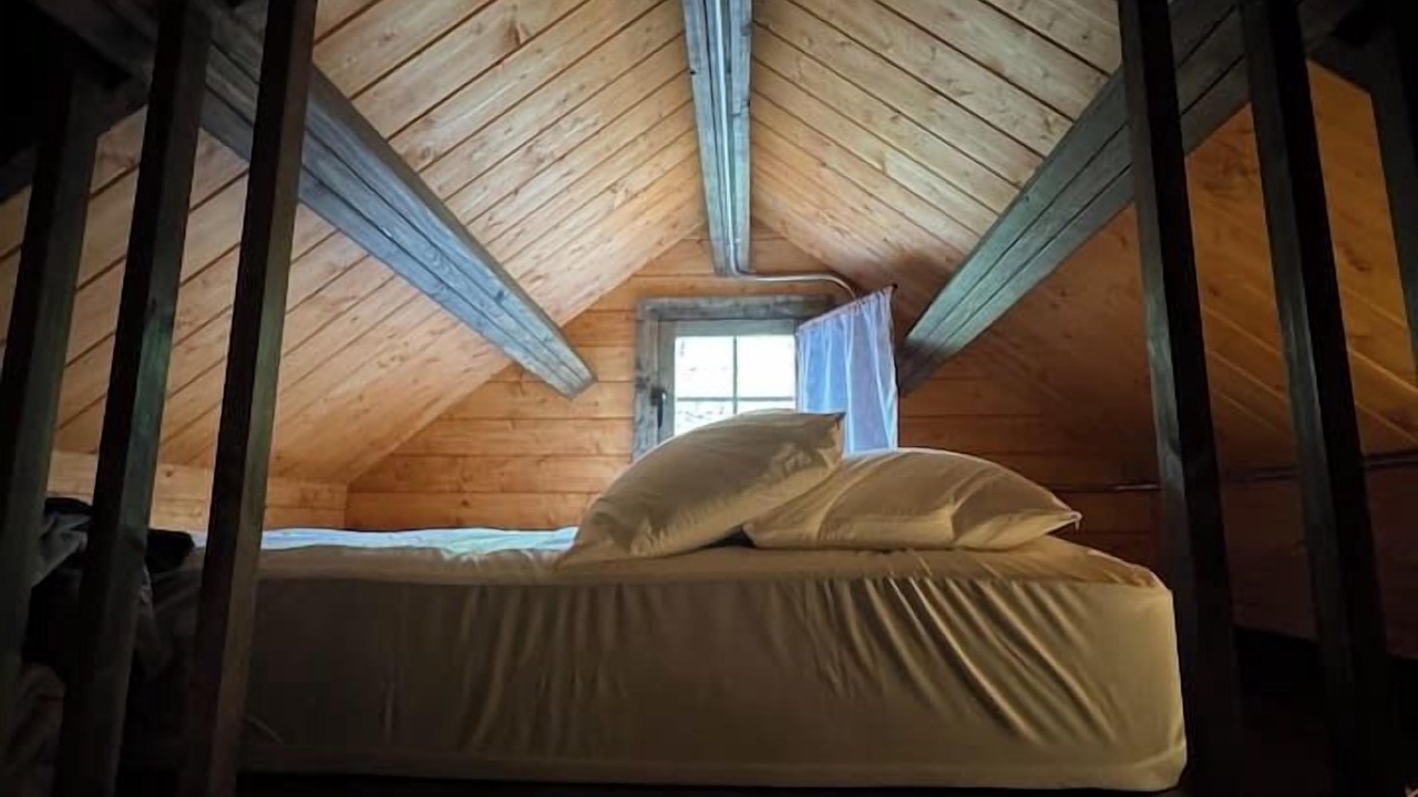 Photo of Bedroom in East Hants