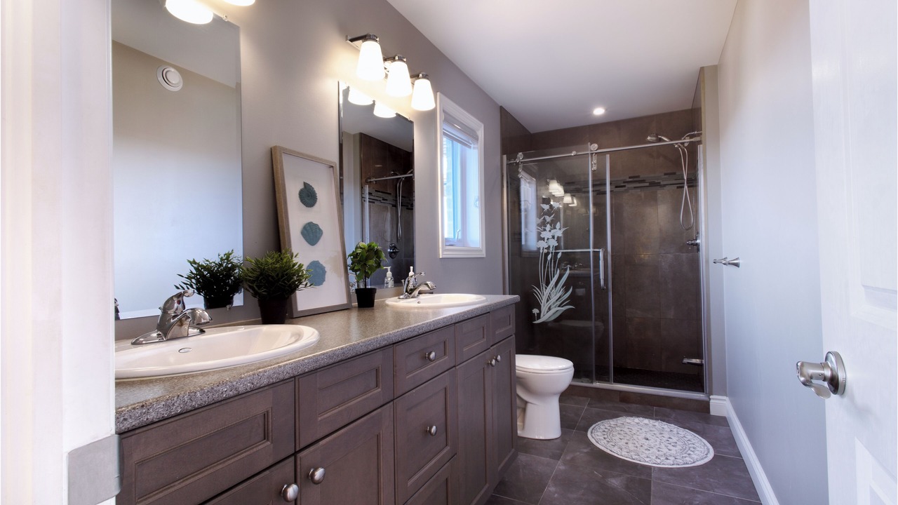 Photo of Bathroom in Cannifton