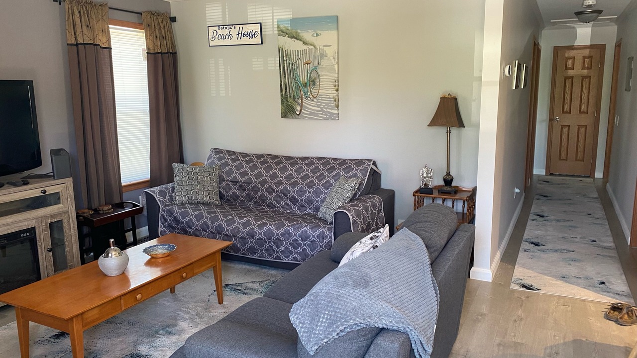 Photo of Livingroom in Georgina