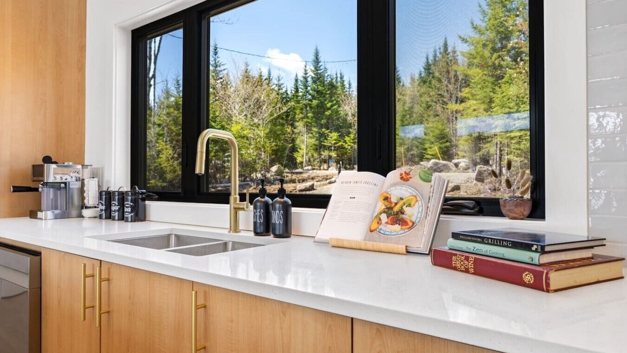 Photo of Kitchen in Lunenburg County