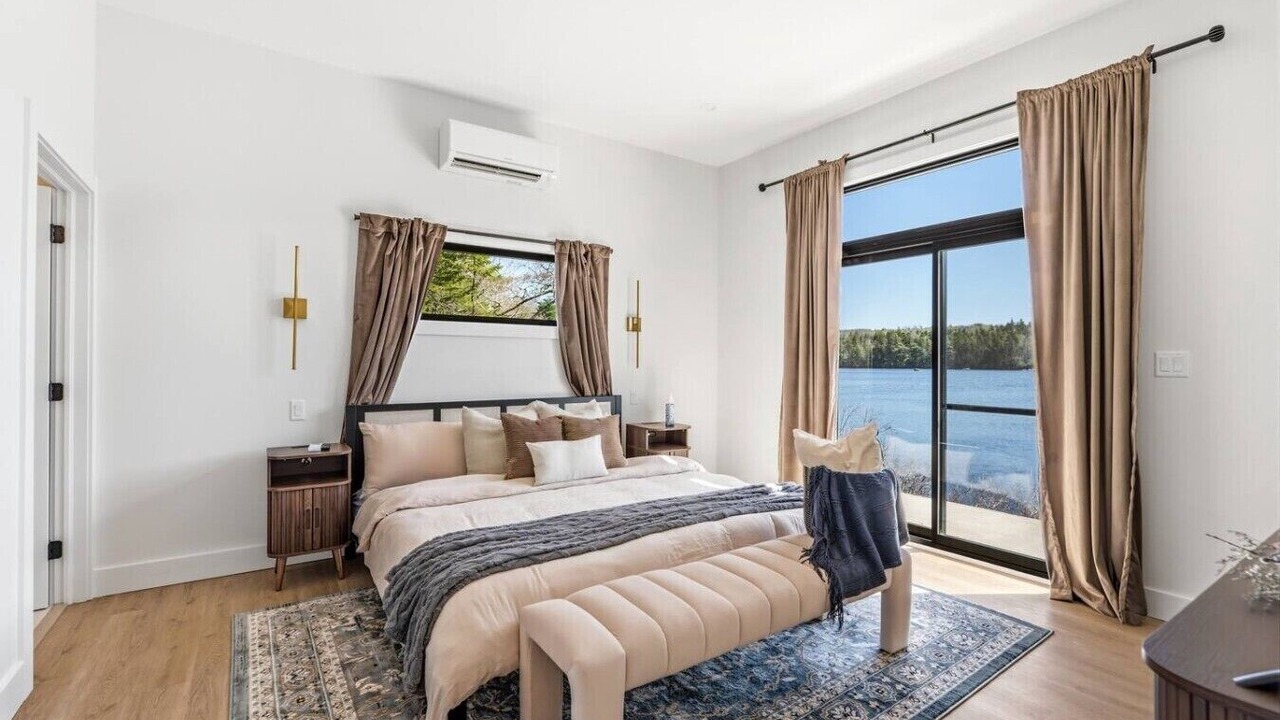 Photo of Bedroom in Lunenburg County
