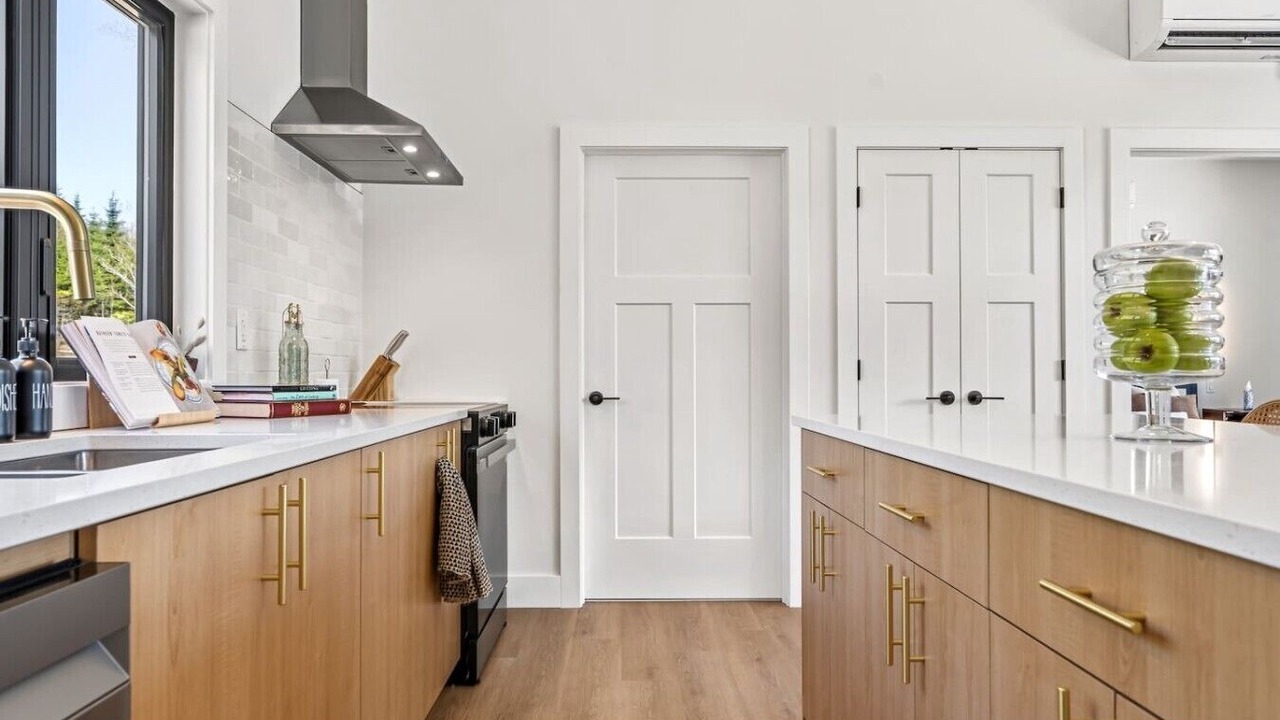 Photo of Kitchen in Lunenburg County