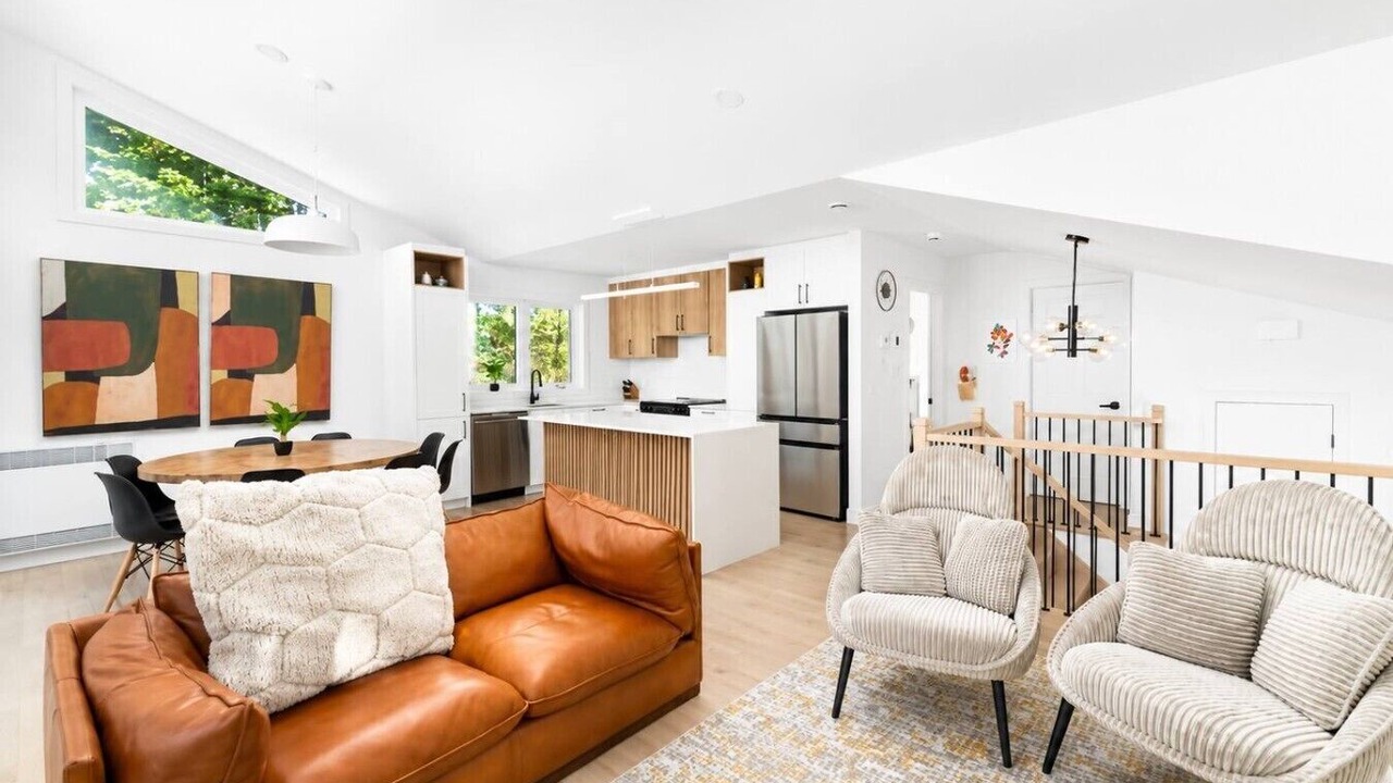 Photo of Livingroom in Lac-Swell
