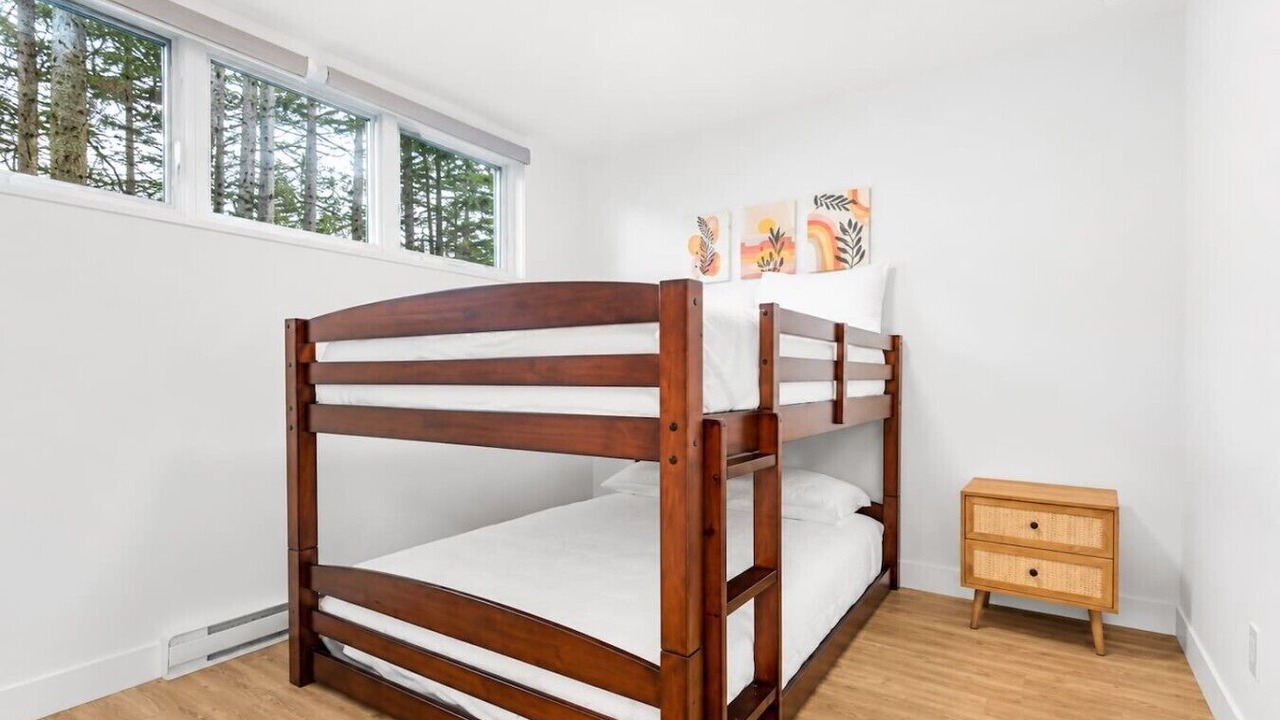 Photo of Bedroom in Lac-Swell
