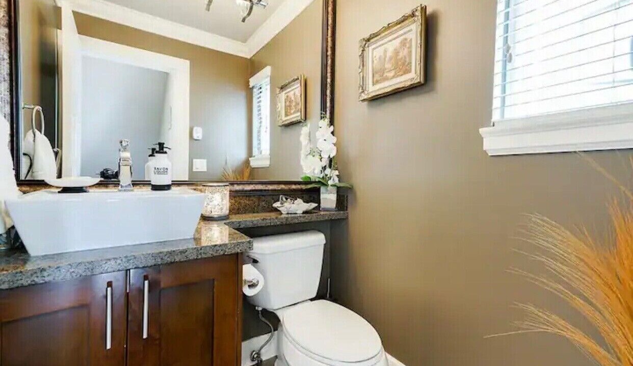Photo of Bathroom in Delta