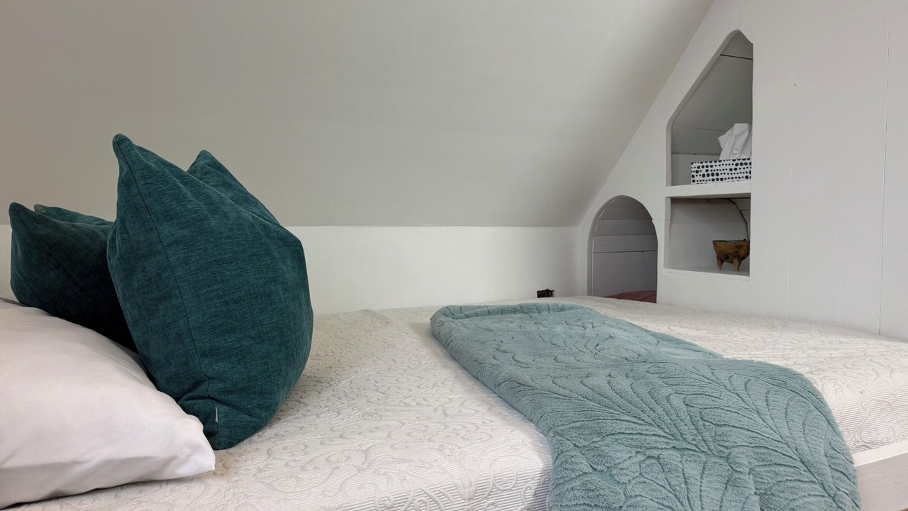 Photo of Bedroom in East Hants