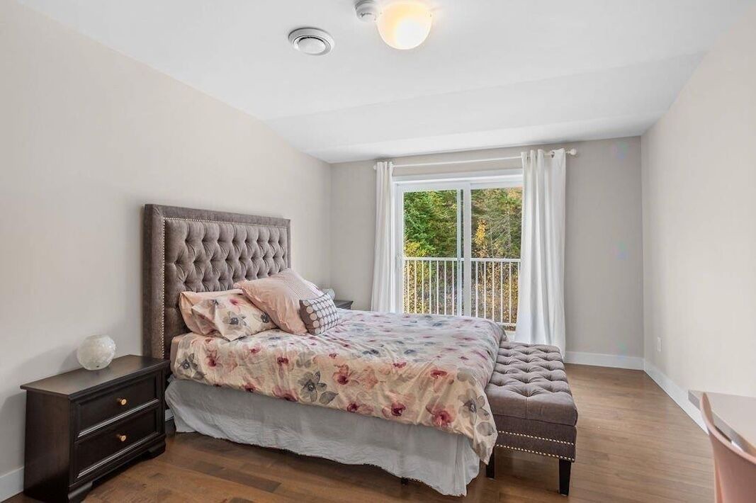 Photo of Bedroom in St-Adolphe-d'Howard