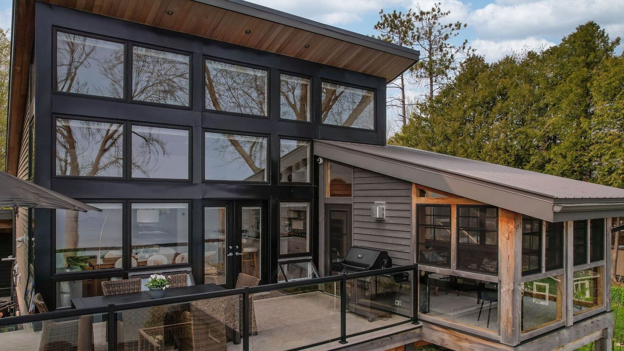 Photo of Patio Balcony in Oro-Medonte