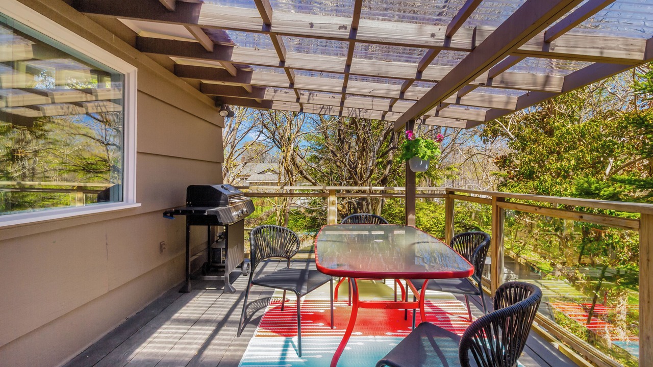 Photo of Outdoor in West End