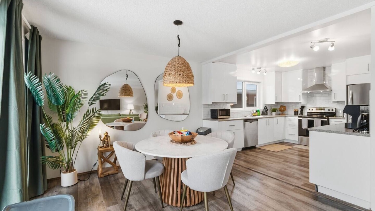 Photo of Kitchen in Southeast Edmonton