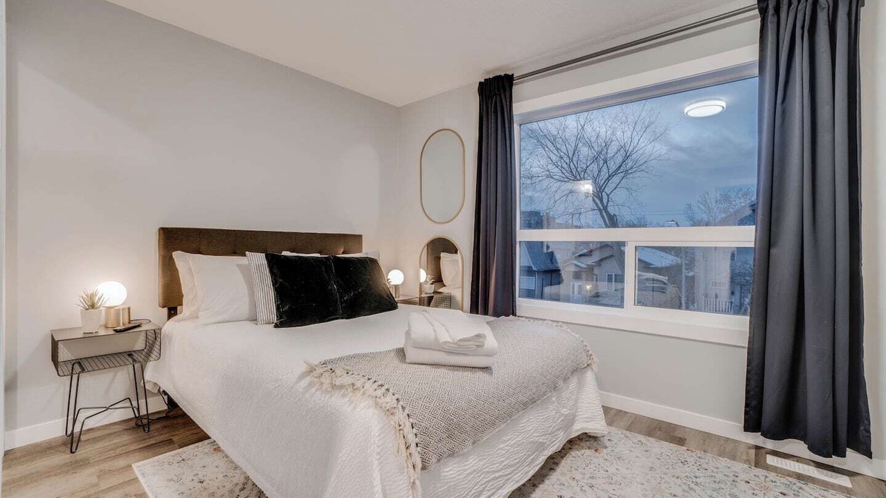 Photo of Bedroom in North Central Edmonton