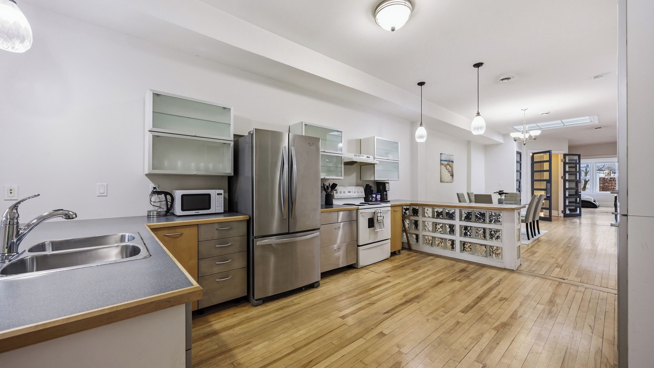Photo of Kitchen in Corunna