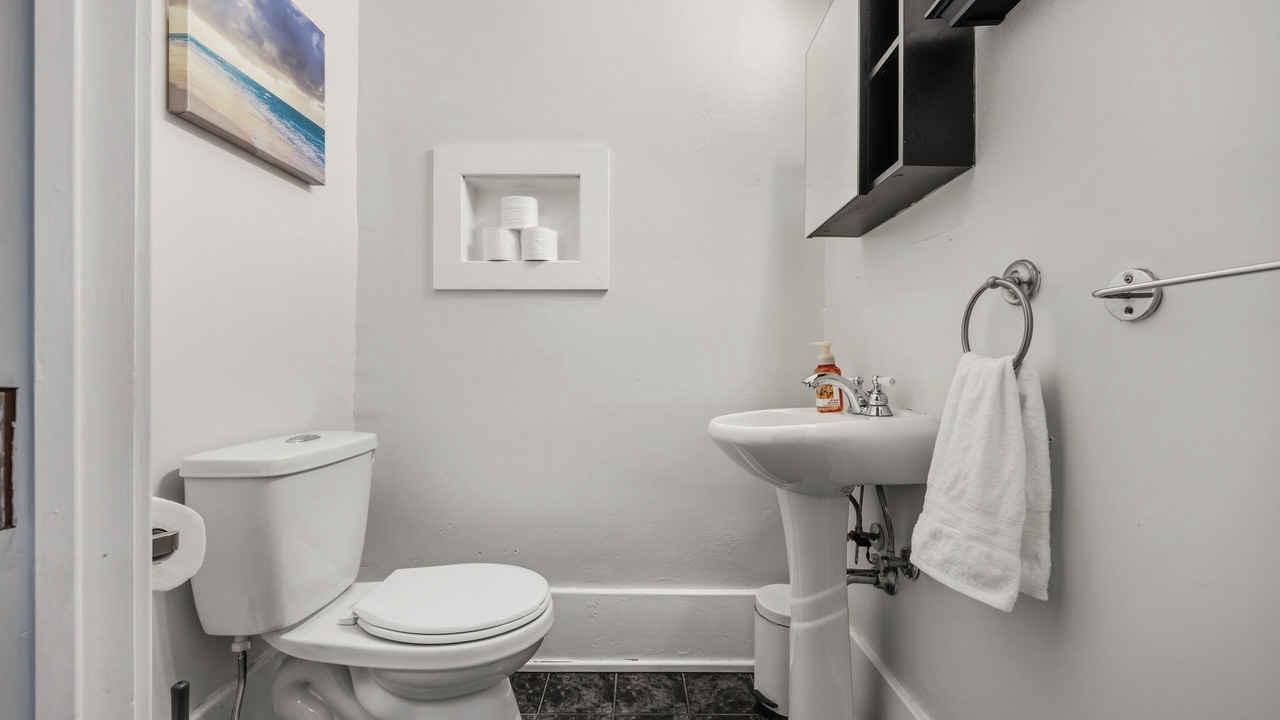 Photo of Bathroom in Corunna