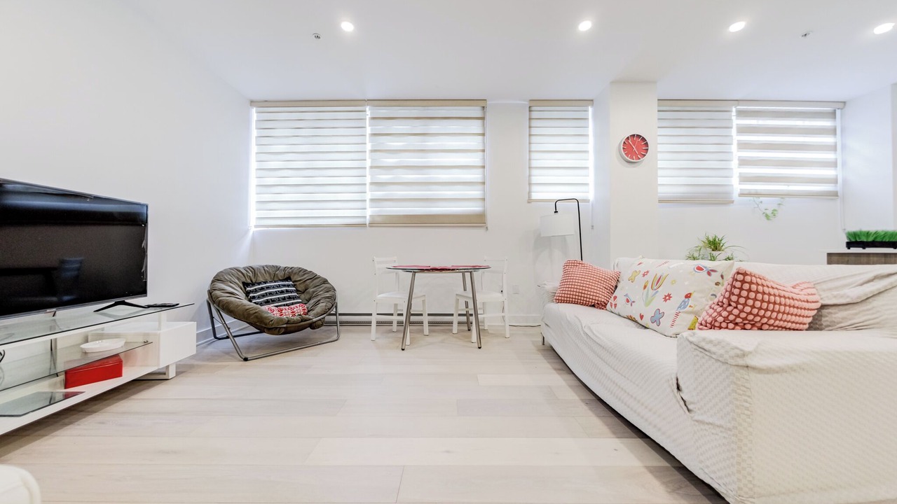 Photo of Livingroom in Latin Quarter