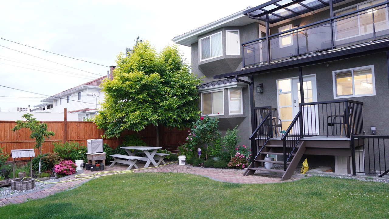 Photo of Outdoor in Fraserview