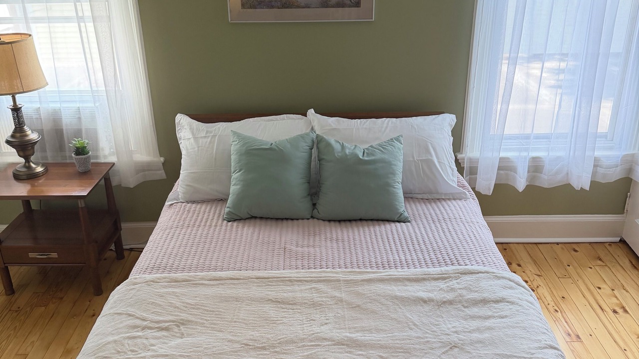 Photo of Bedroom in Oneida