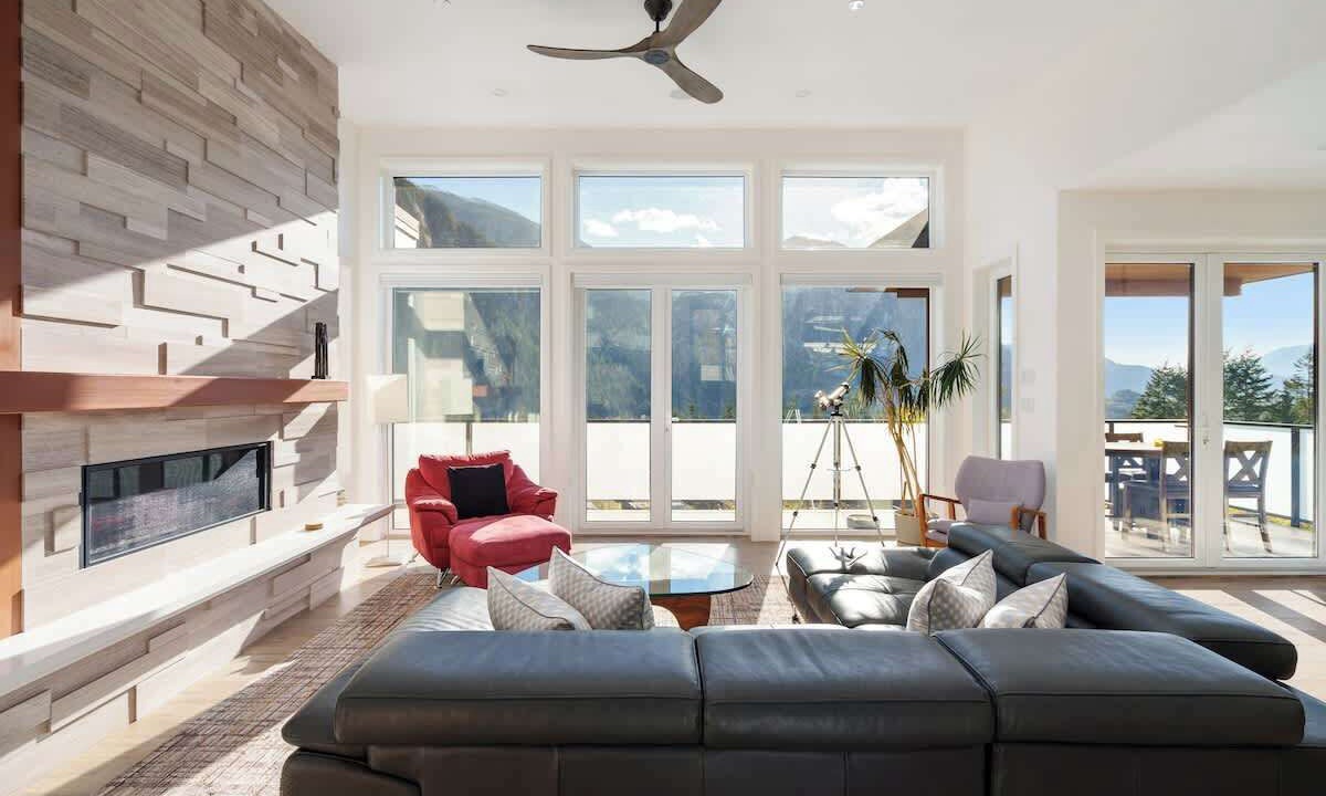 Photo of Livingroom in Squamish