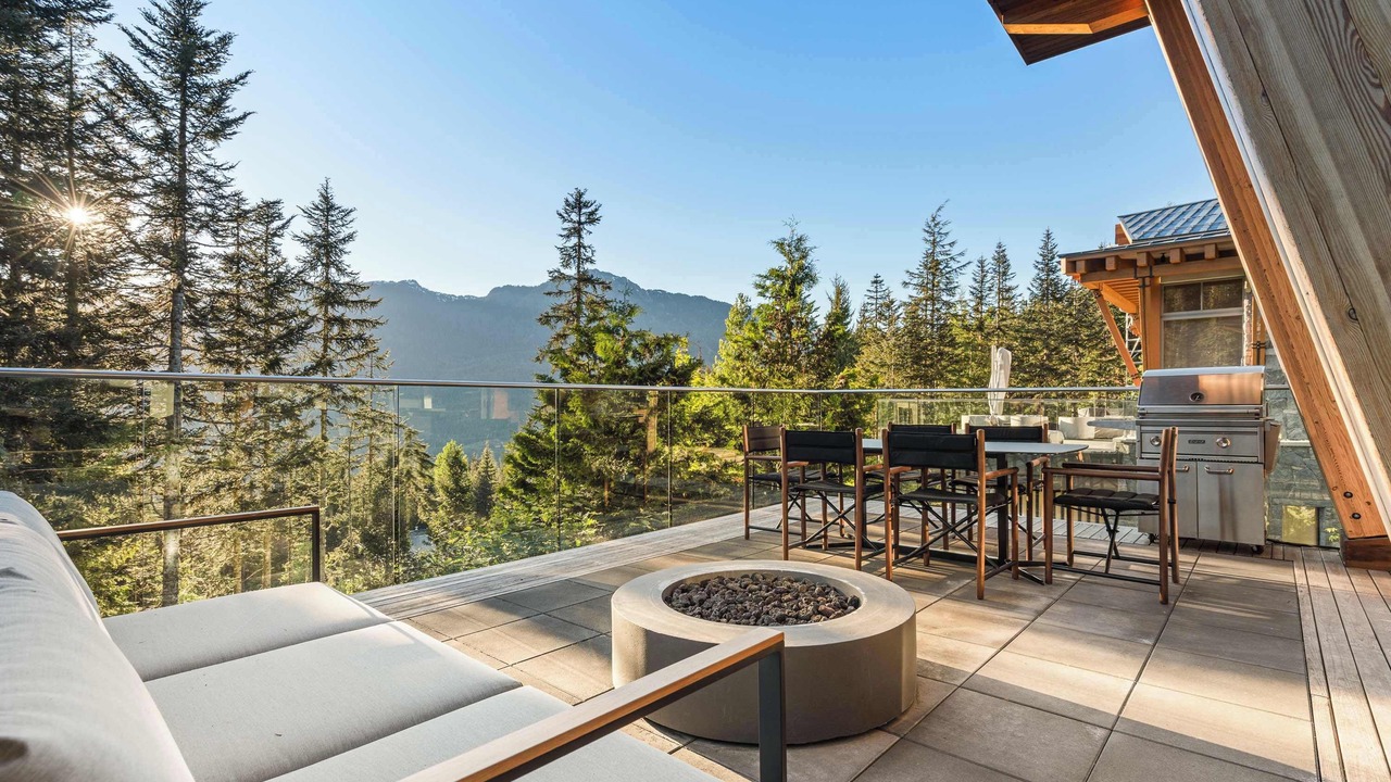 Photo of Outdoor in Whistler Creekside