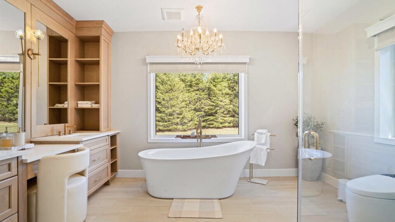 Photo of Bathroom in Montague