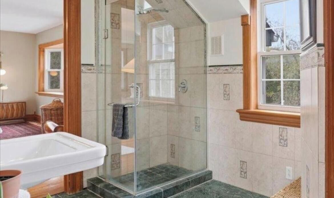 Photo of Bathroom in Quinte West
